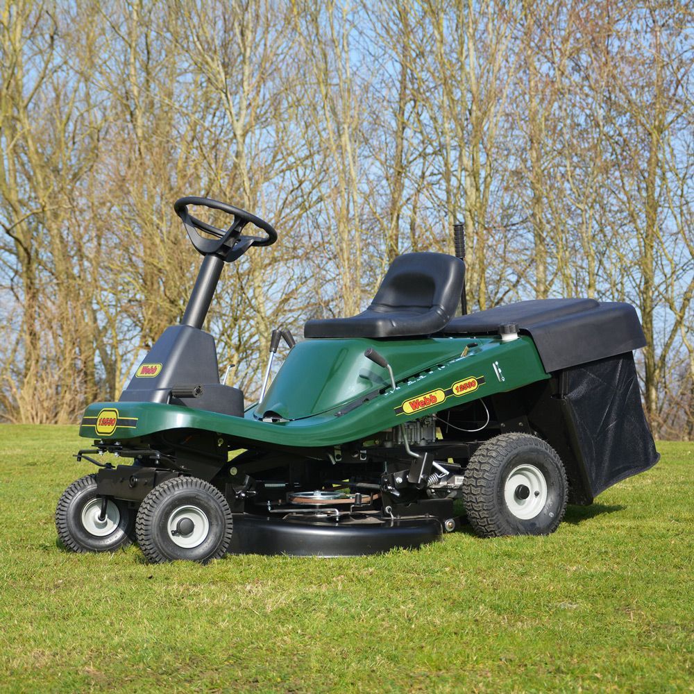 Webb 76cm Ride-On Lawnmower with Collector