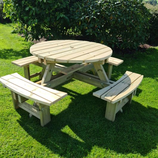 Westwood Round Wooden Picnic Table - Seats 8
