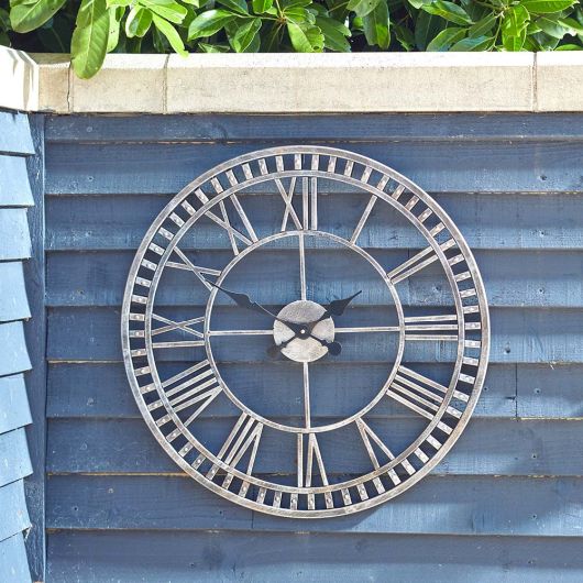 Smart Garden Buxton Clock 23"